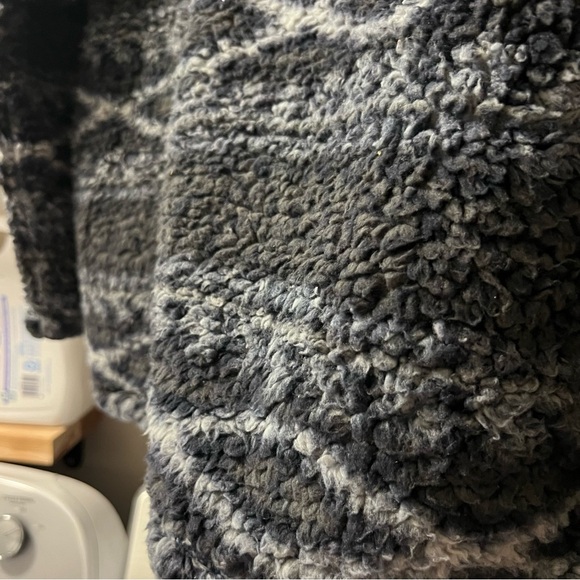 Alpine Sherpa Jacket - Picture 5 of 9